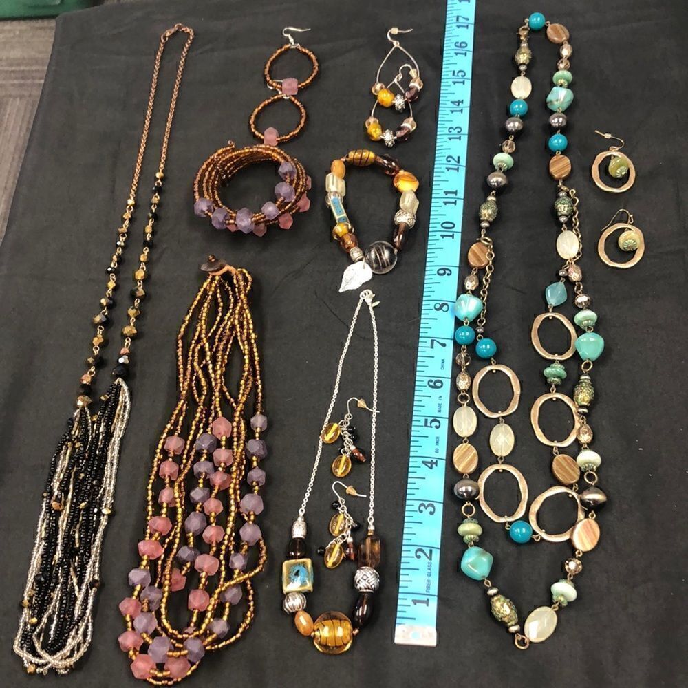 Earth tones jewelry lot
